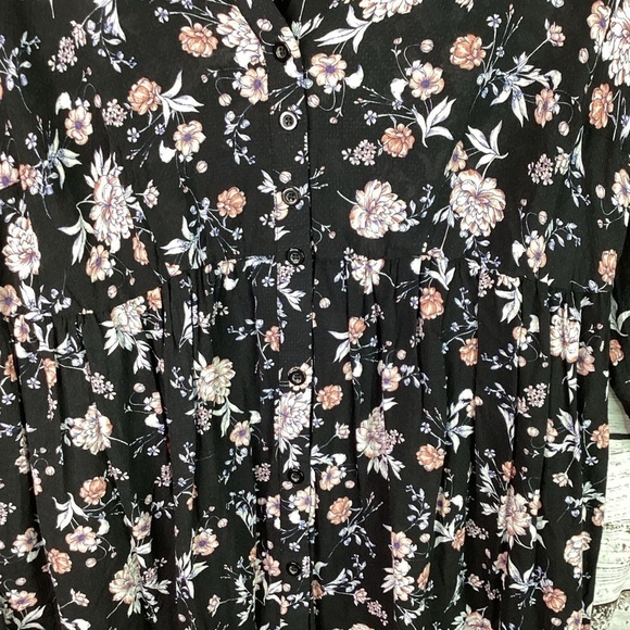 TORRID SIZE 00 10 L BLACK FLORAL TOP LACE SPRING BLOUSE SUMMER HIGH LOW GUC - Picture 12 of 16